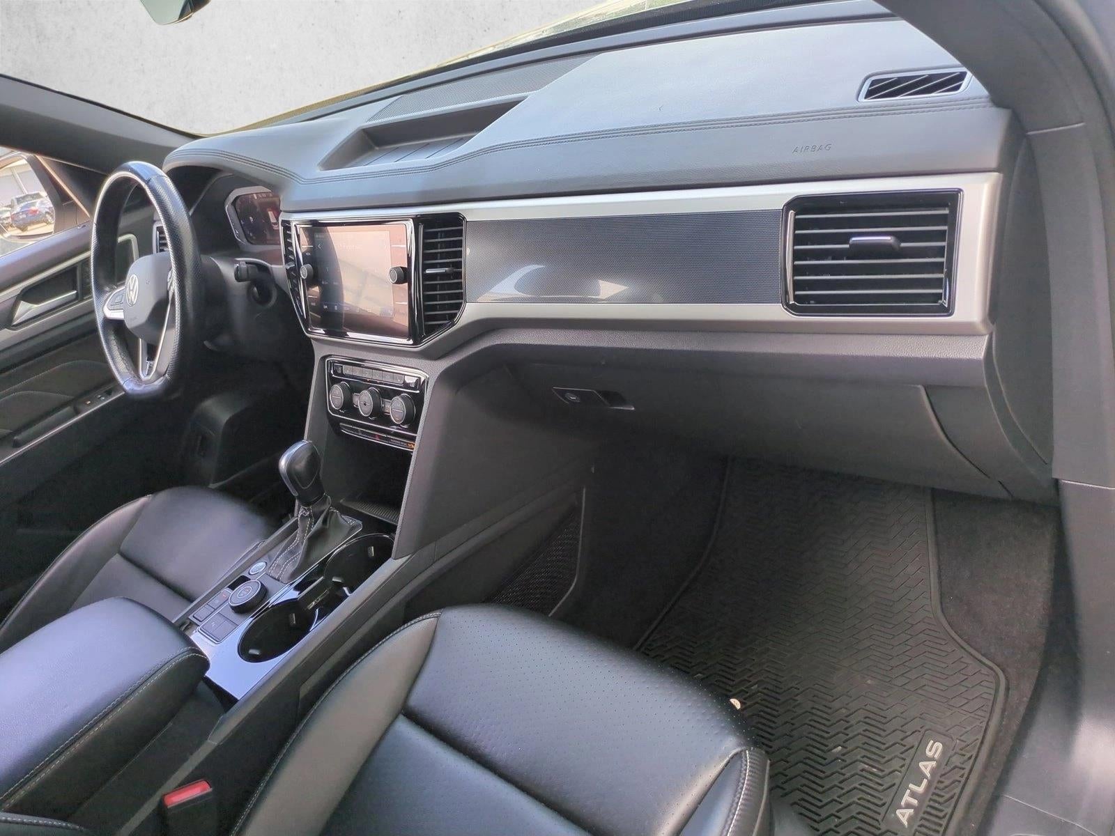 2022 Volkswagen Atlas Cross Sport 3.6L V6 SEL R-Line Black 4MOTION