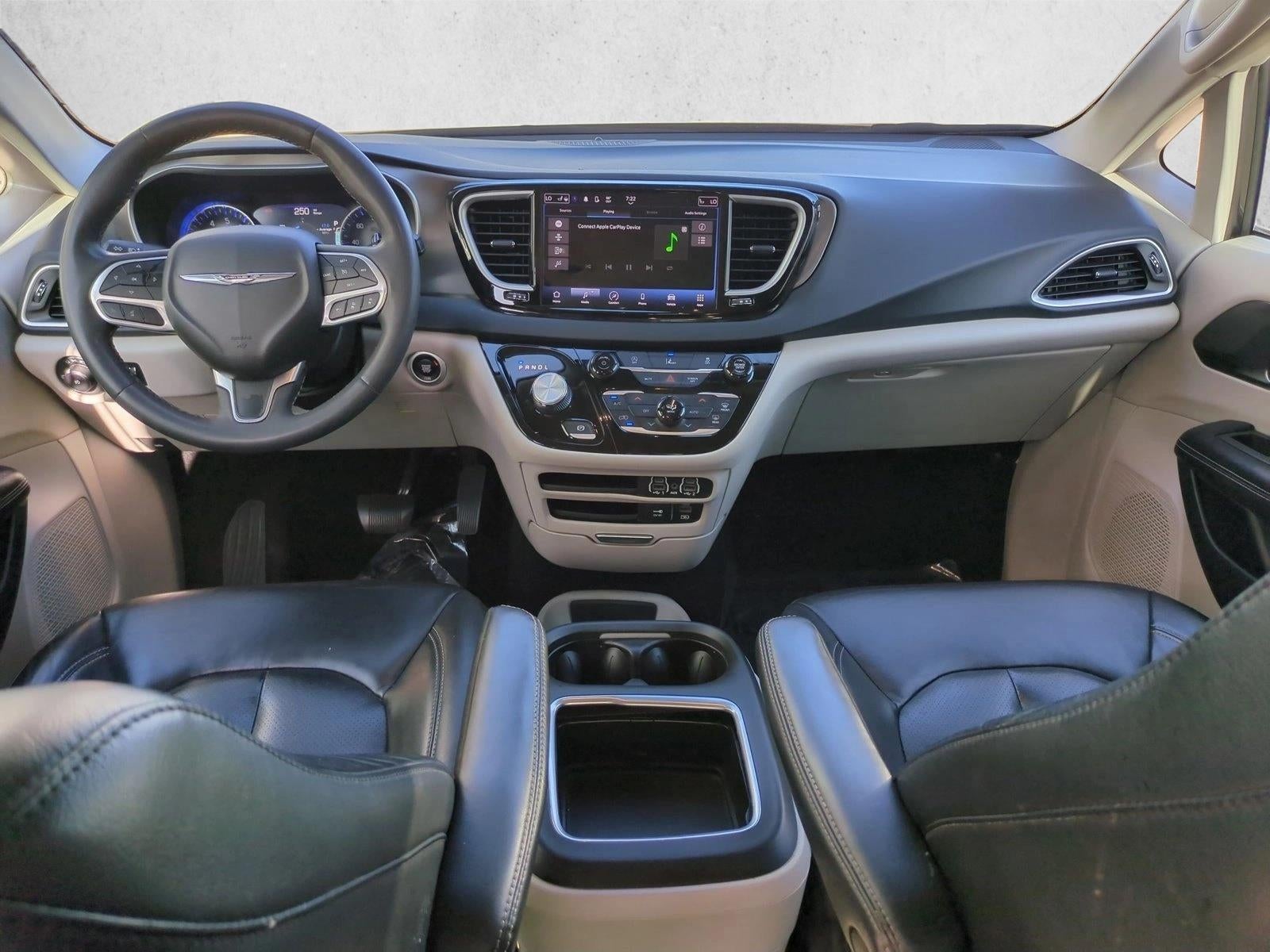 2022 Chrysler Pacifica Touring L FWD