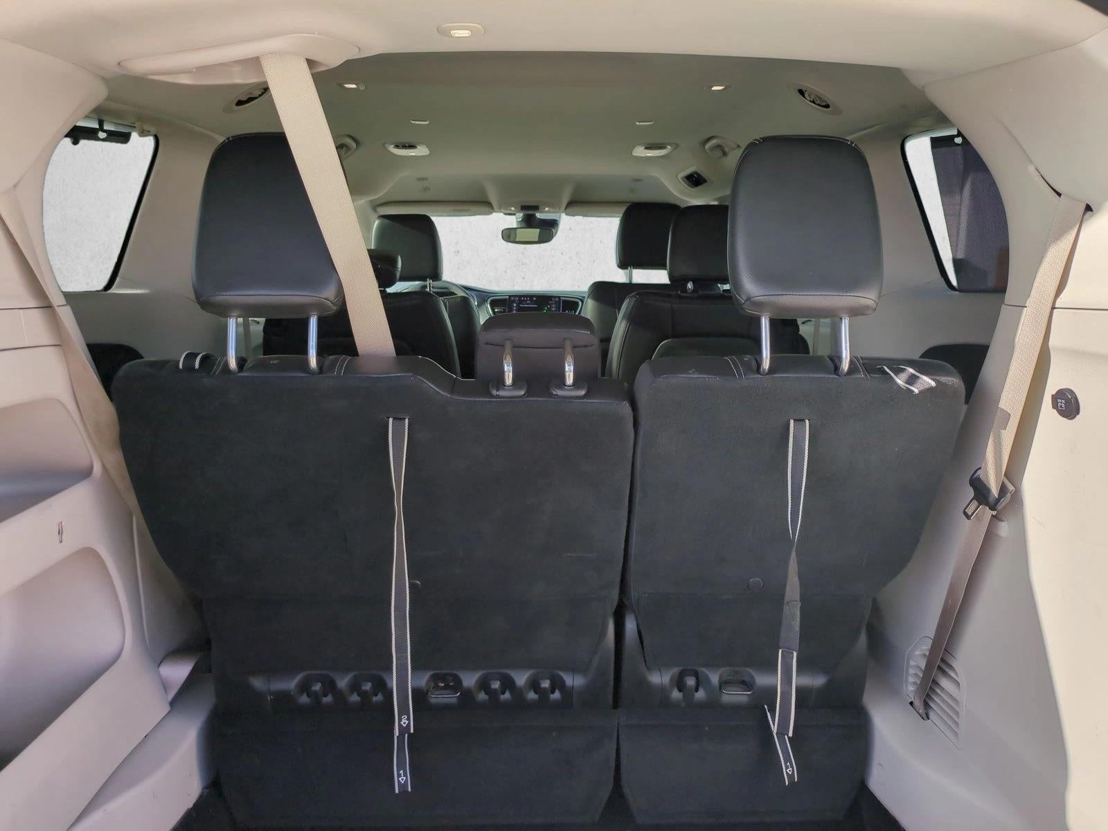 2022 Chrysler Pacifica Touring L FWD