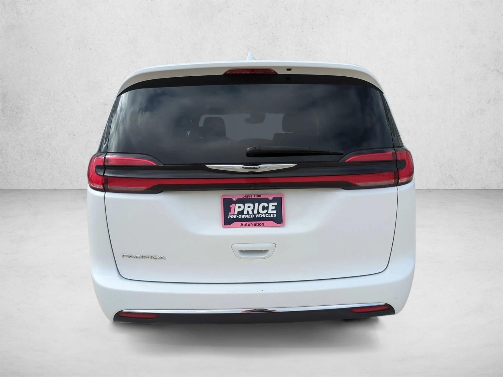 2022 Chrysler Pacifica Touring L FWD