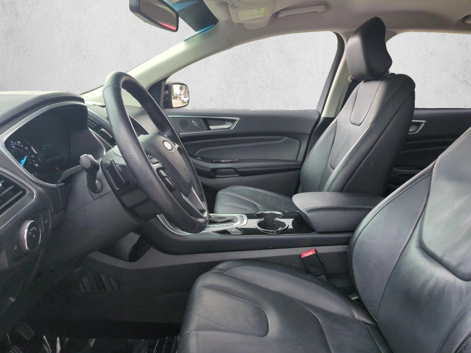 2016 Ford Edge 4dr Titanium FWD