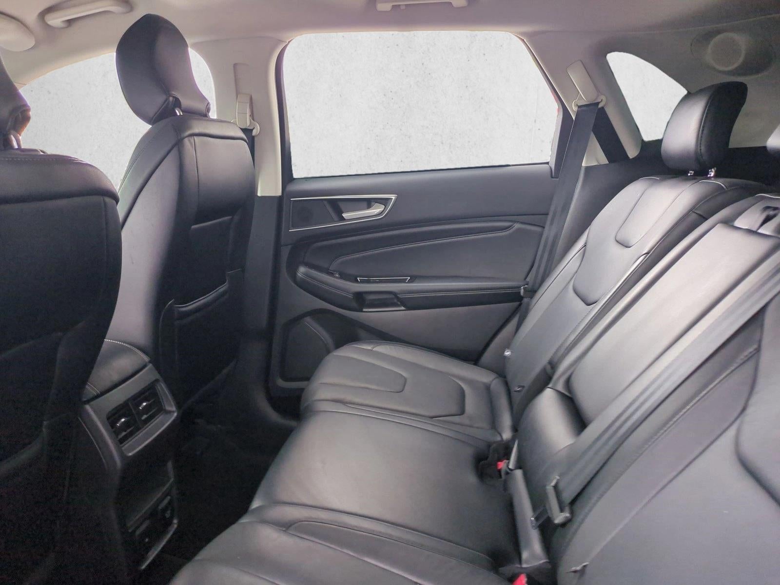 2016 Ford Edge 4dr Titanium FWD