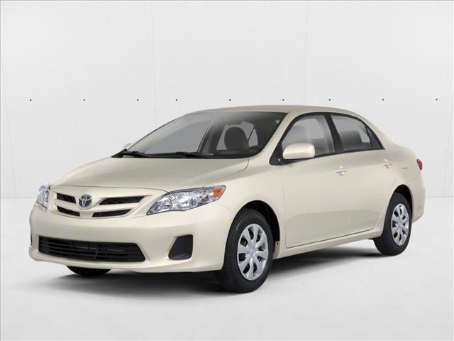 2013 Toyota Corolla 4dr Sdn Auto LE (Natl)