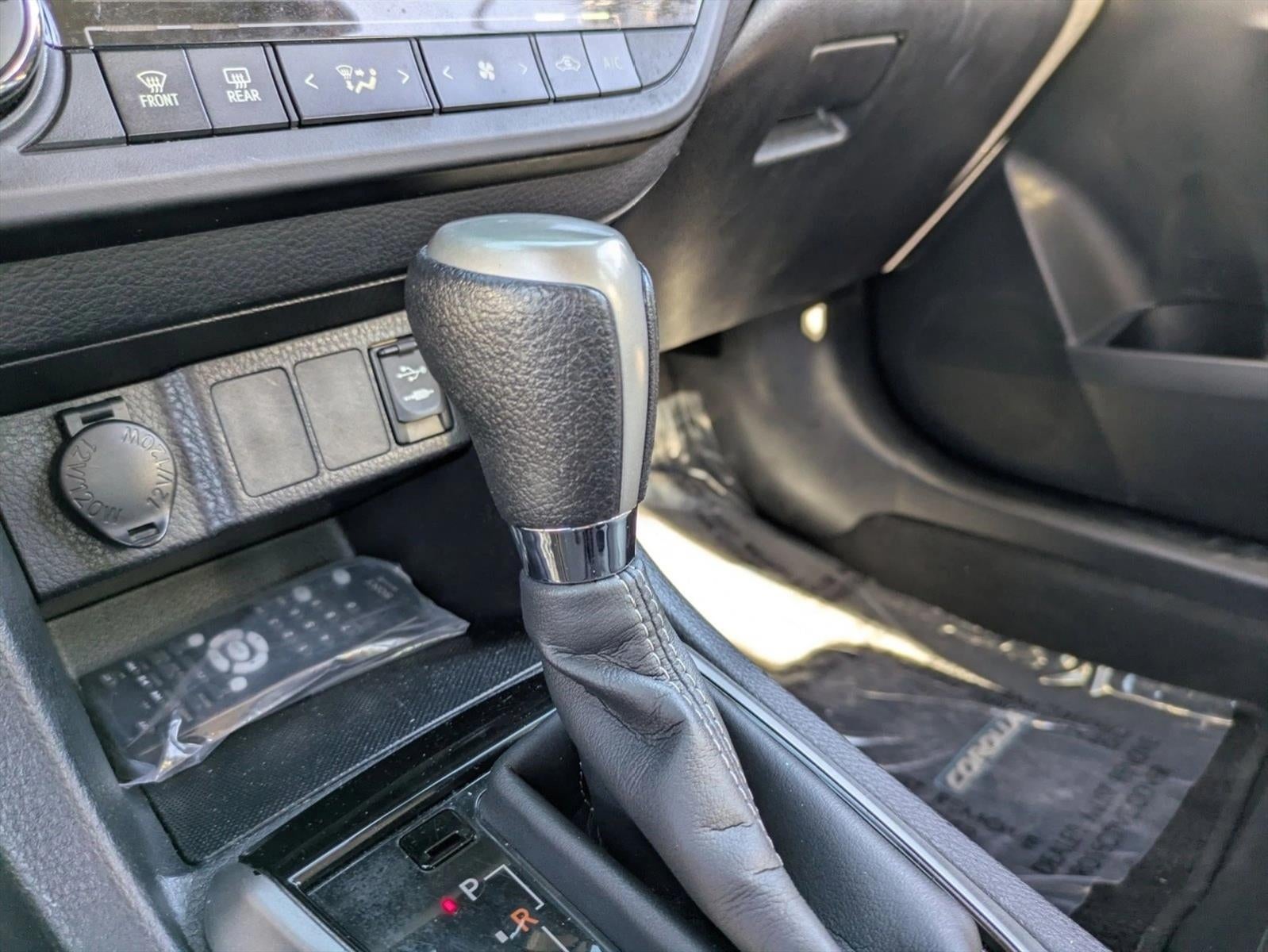 2014 Toyota Corolla 4dr Sdn CVT Auto LE Plus (Natl)