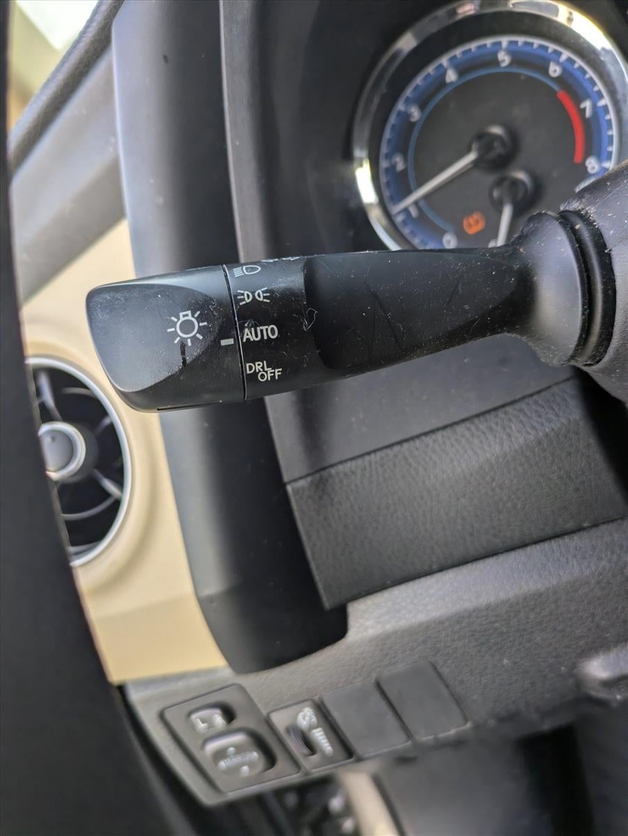 2019 Toyota Corolla LE CVT (Natl)