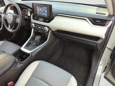 2022 Toyota RAV4 XLE Premium FWD (Natl)
