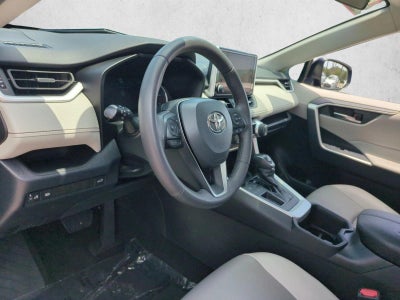 2023 Toyota RAV4 XLE Premium FWD (Natl)