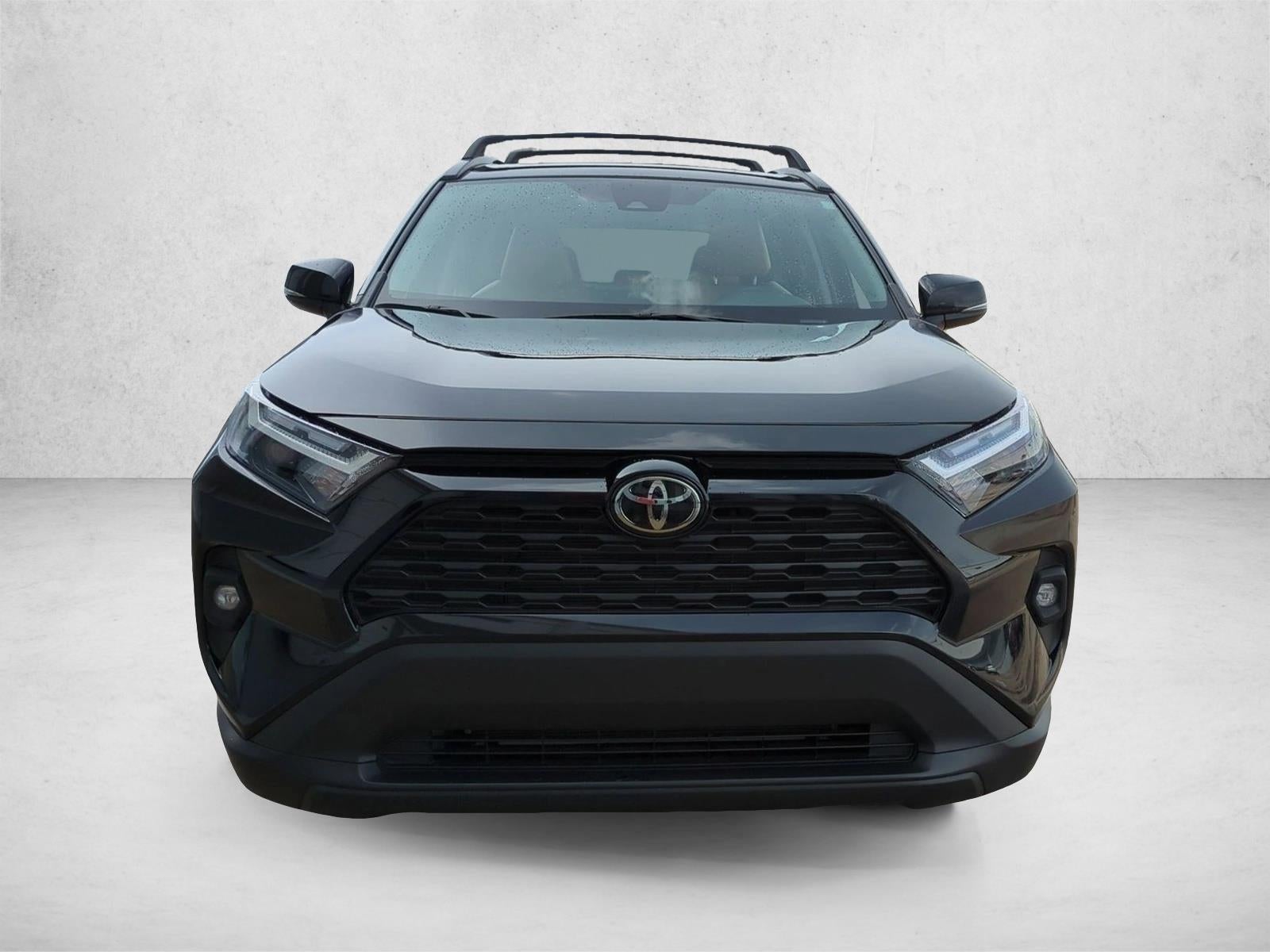 2025 Toyota RAV4 XLE Premium FWD (Natl)