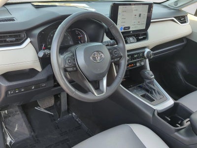 2024 Toyota RAV4 XLE Premium FWD (Natl)
