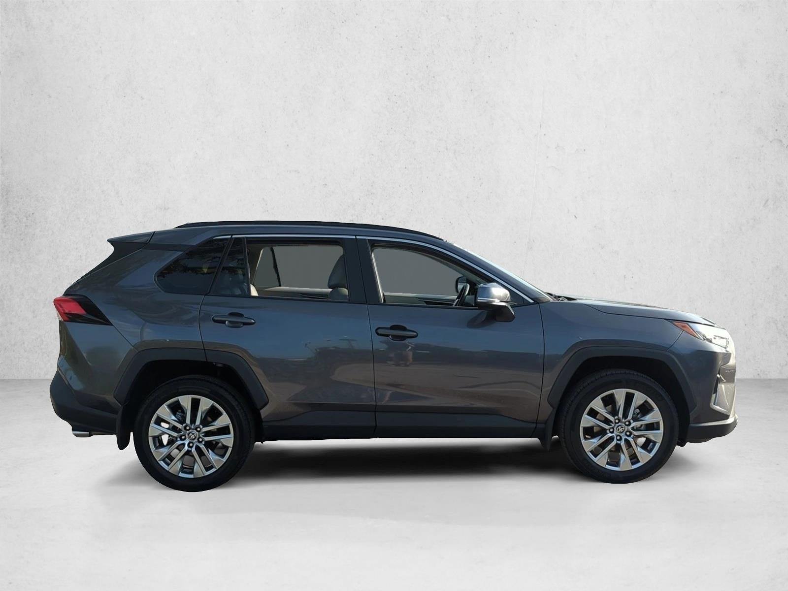 2024 Toyota RAV4 XLE Premium FWD (Natl)