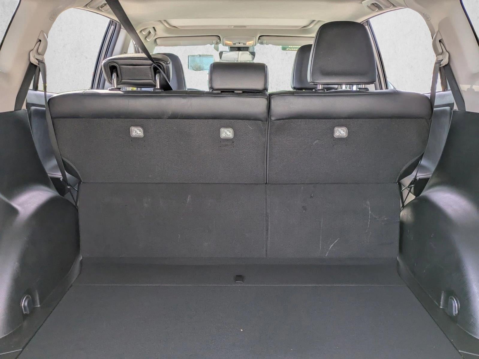 2017 Toyota RAV4 Platinum AWD (Natl)