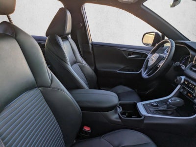 2022 Toyota RAV4 Hybrid XSE AWD (Natl)