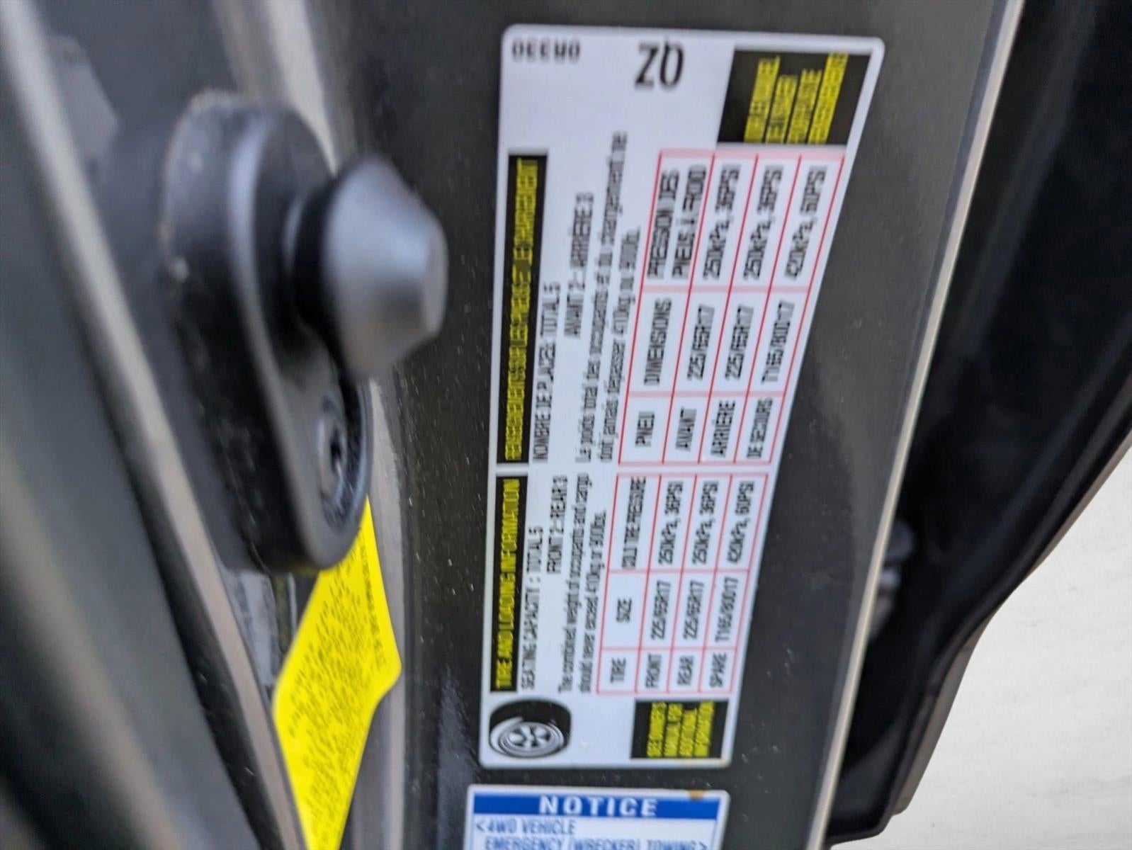 2021 Toyota RAV4 LE AWD (Natl)