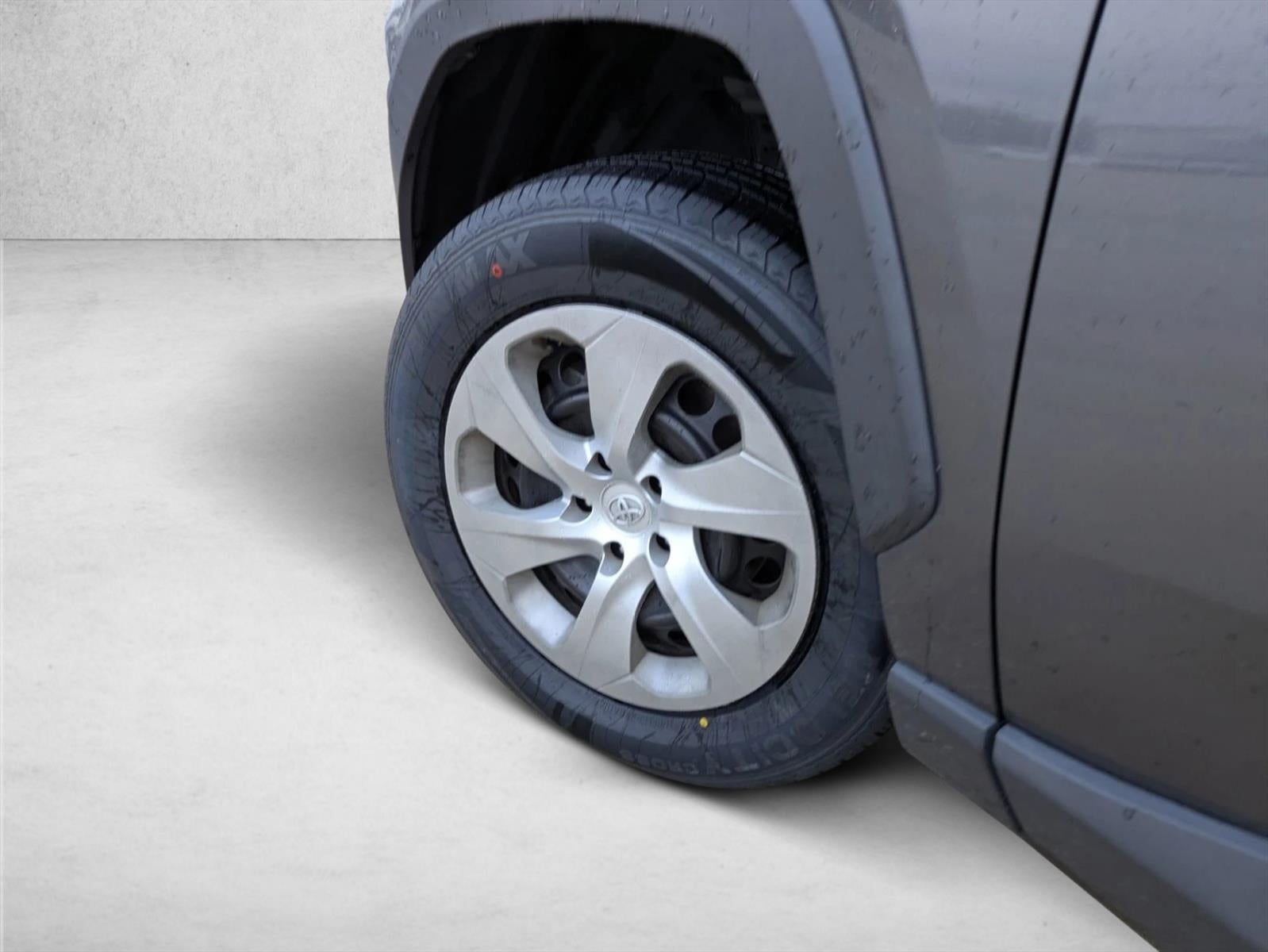 2021 Toyota RAV4 LE AWD (Natl)