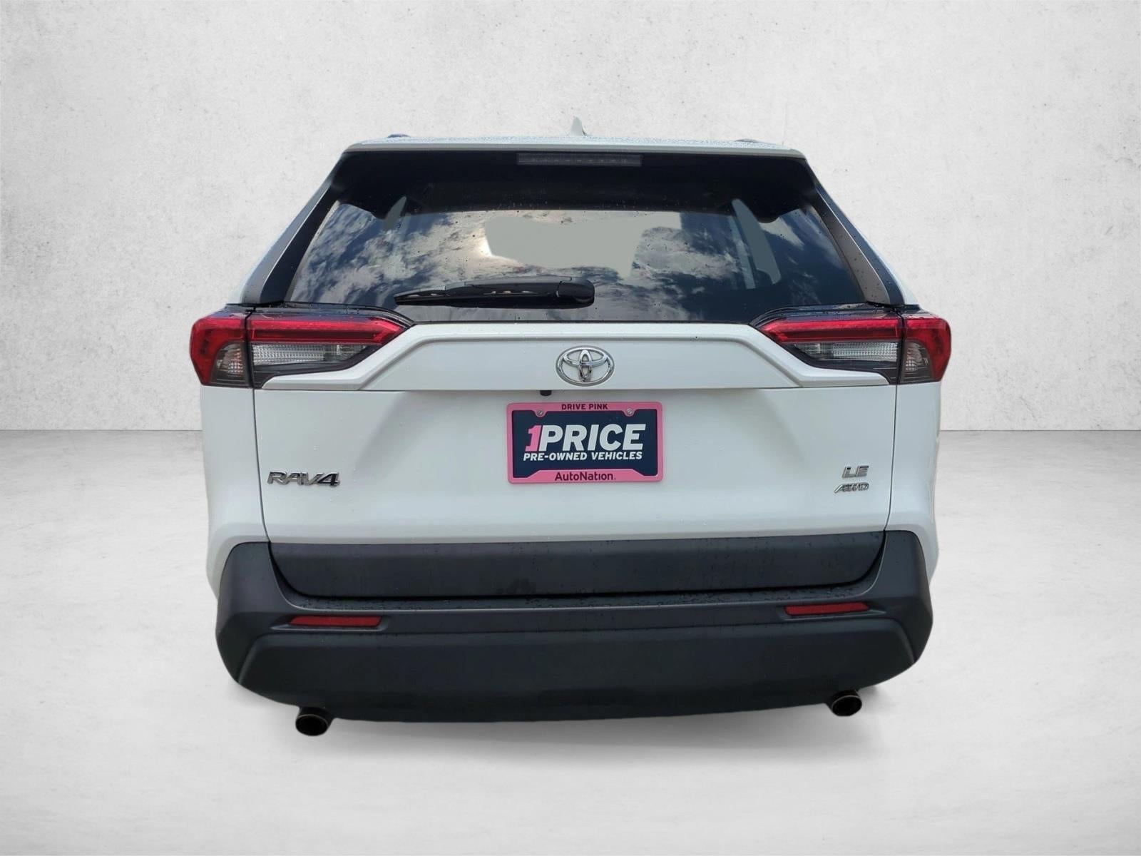 2020 Toyota RAV4 LE AWD (Natl)