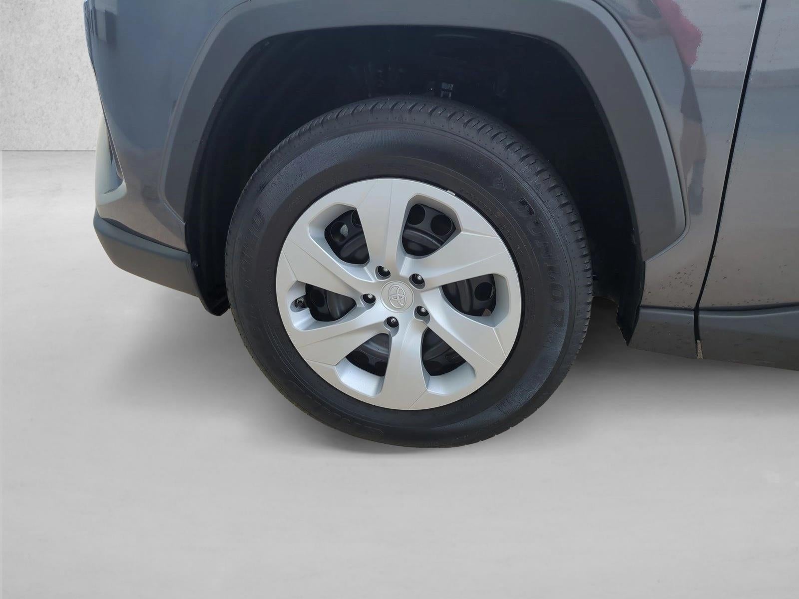 2025 Toyota RAV4 LE FWD (GS)