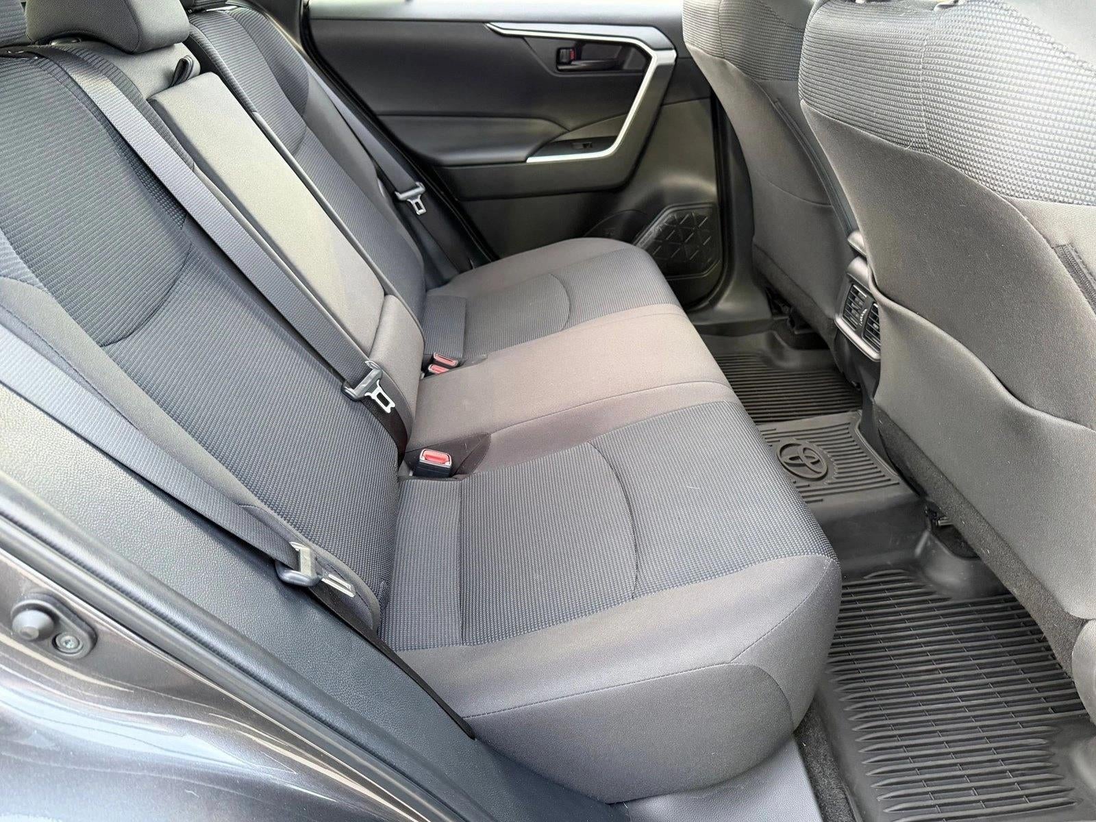 2024 Toyota RAV4 LE FWD (GS)