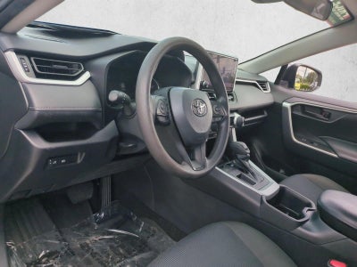 2023 Toyota RAV4 LE FWD (GS)