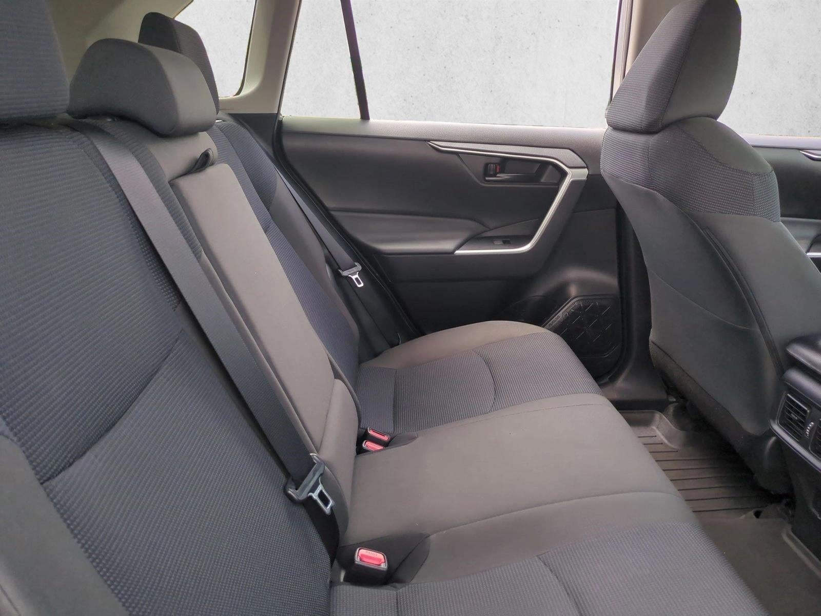2023 Toyota RAV4 LE FWD (GS)