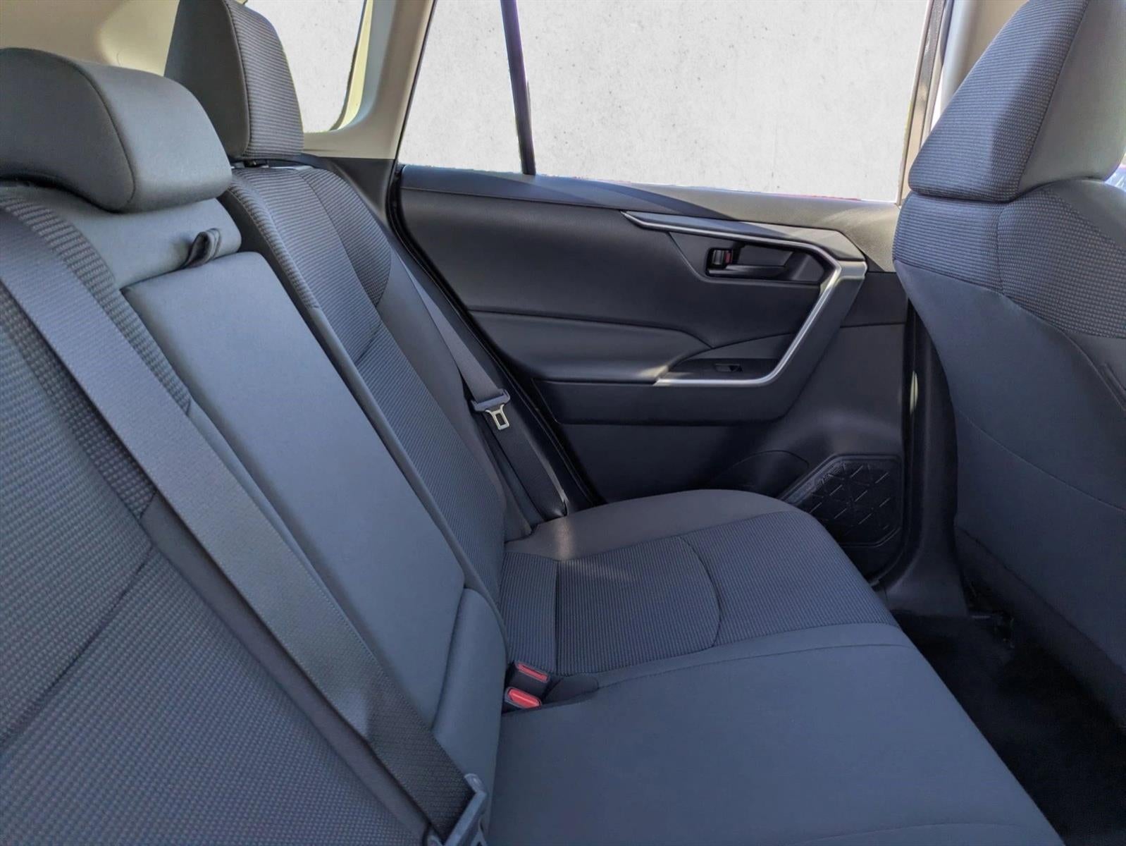 2024 Toyota RAV4 LE FWD (GS)