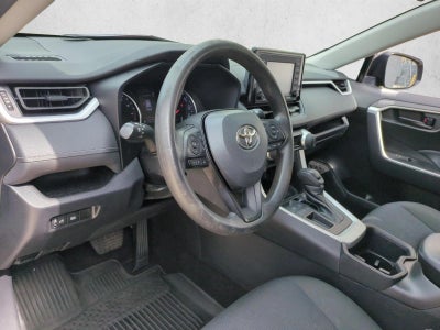2022 Toyota RAV4 LE FWD (GS)