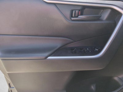 2023 Toyota RAV4 LE FWD (GS)