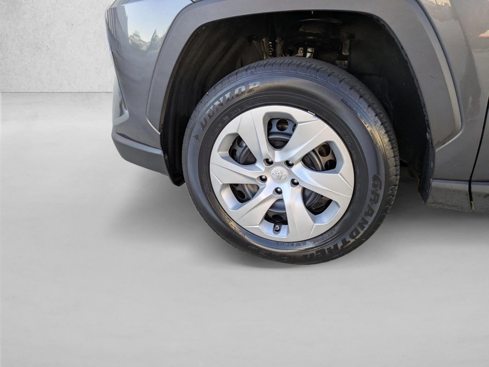 2023 Toyota RAV4 LE FWD (GS)