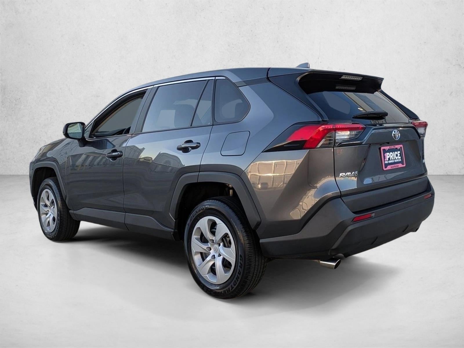 2023 Toyota RAV4 LE FWD (GS)