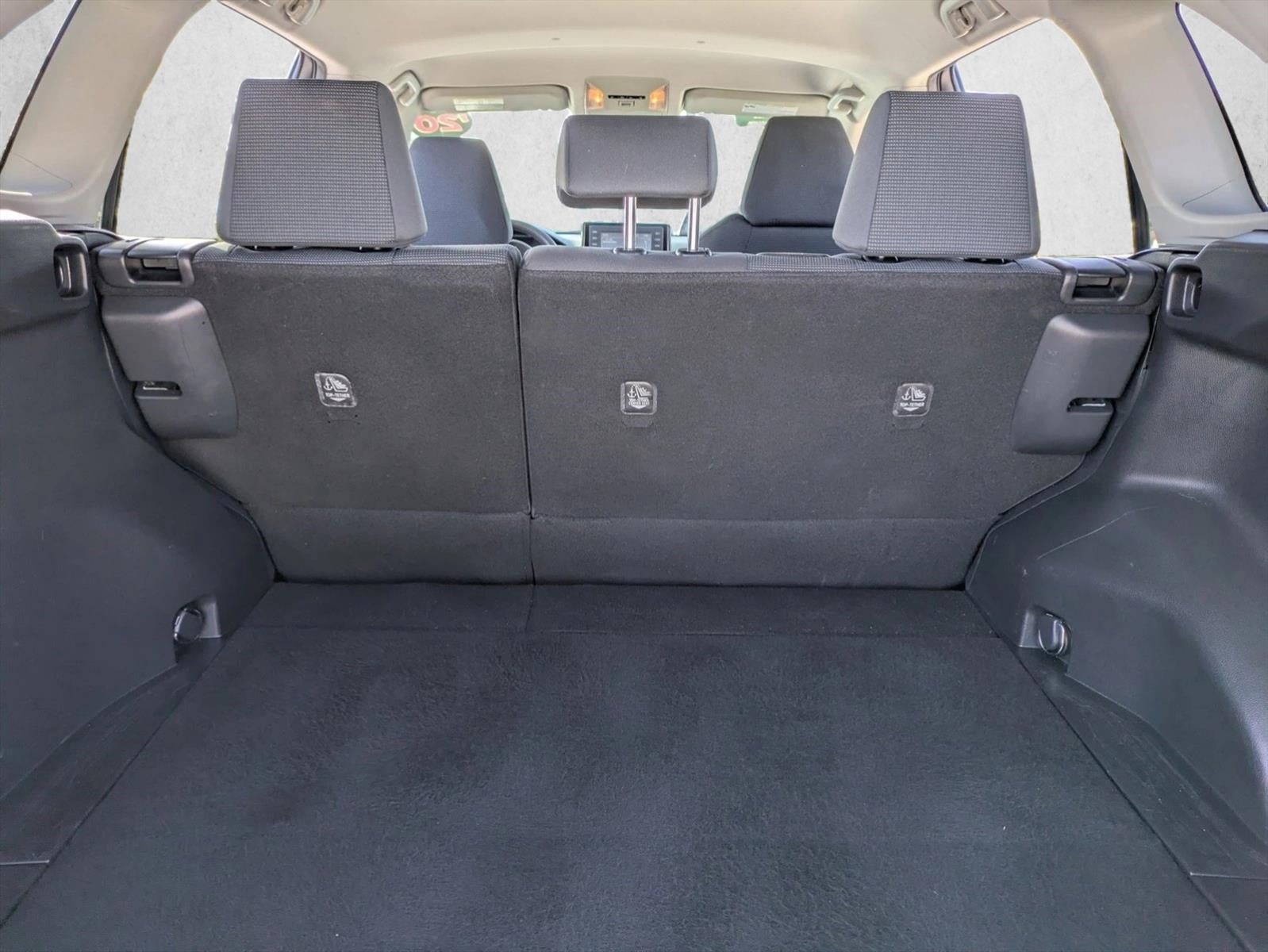 2020 Toyota RAV4 LE FWD (GS)