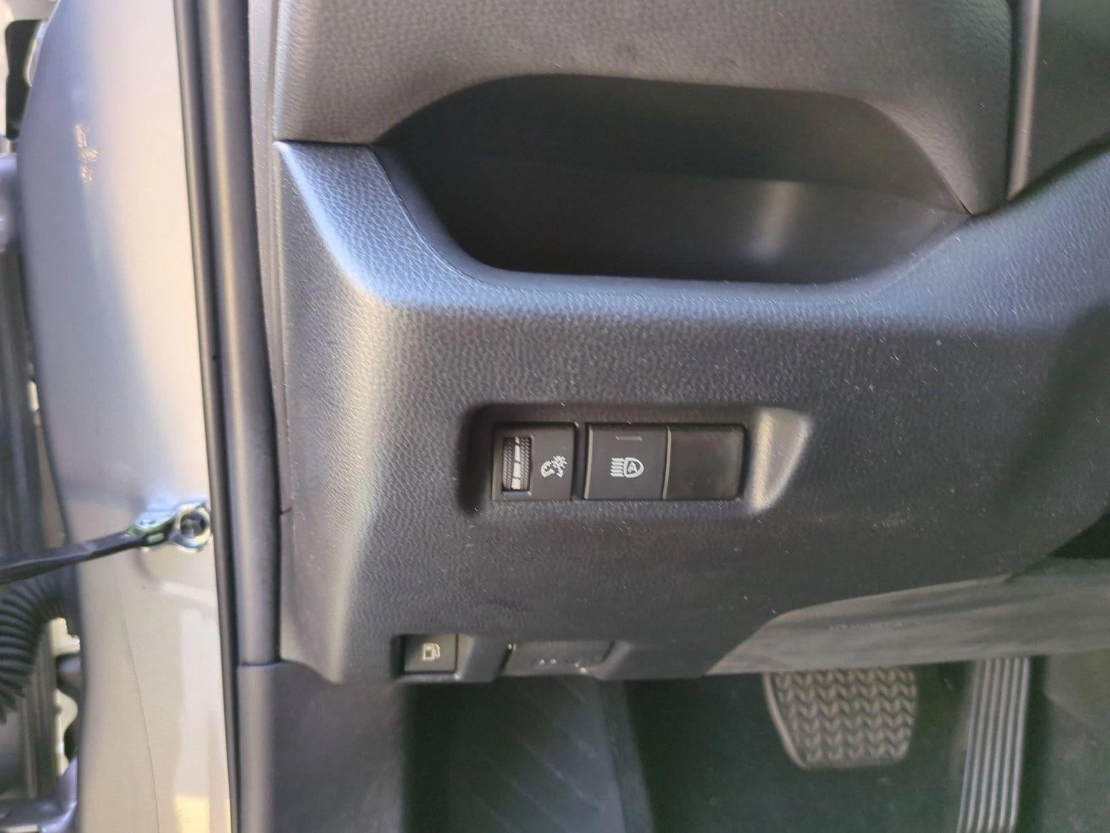 2023 Toyota RAV4 Hybrid LE AWD (Natl)