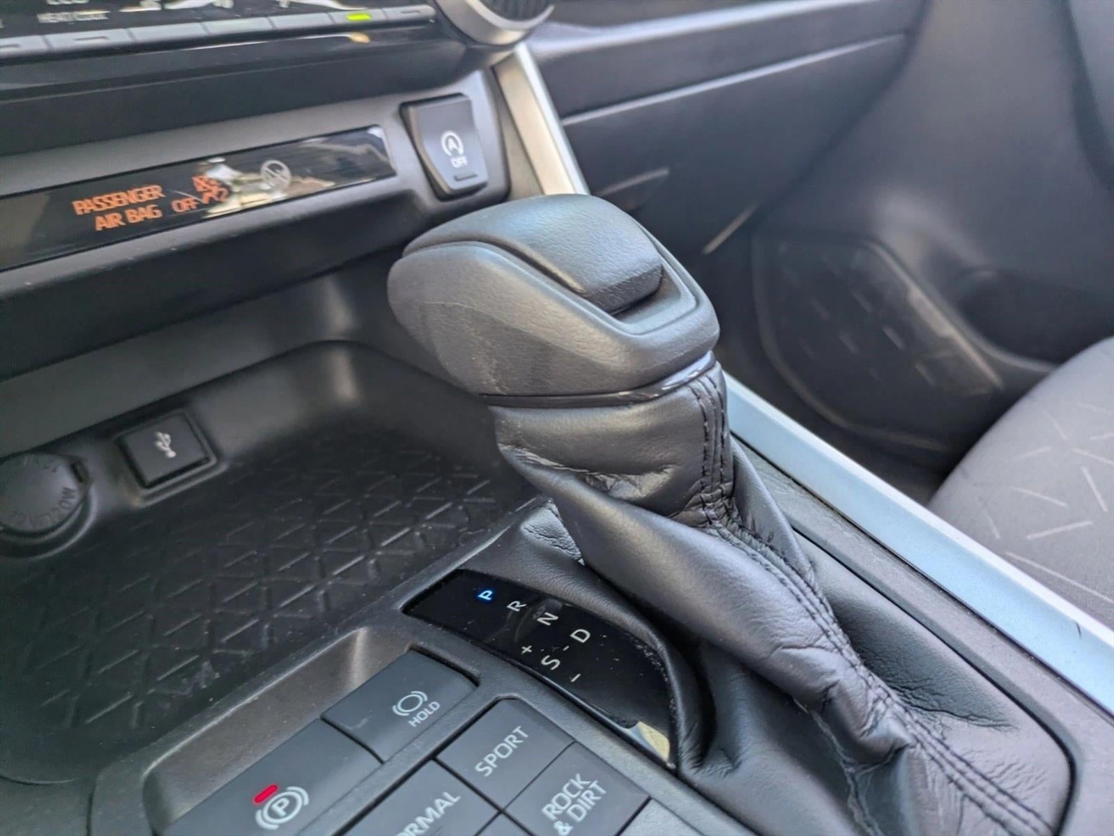 2021 Toyota RAV4 XLE AWD (Natl)