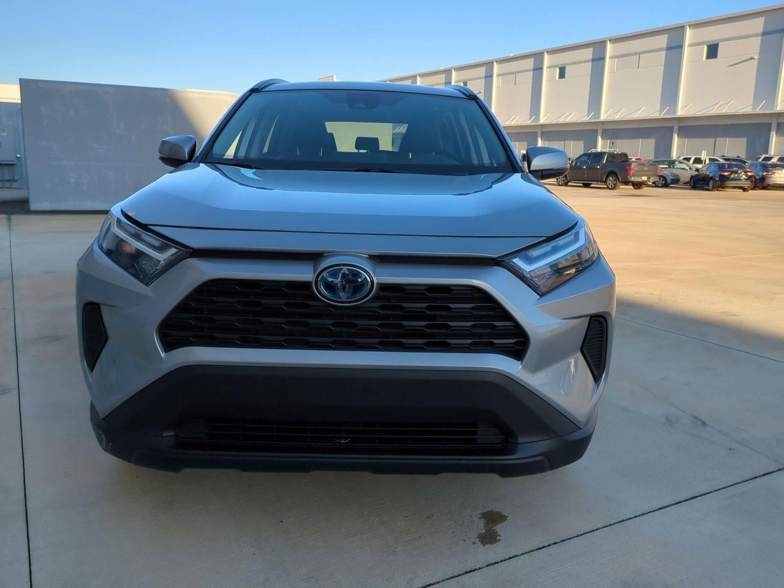 2024 Toyota RAV4 Hybrid XLE AWD (Natl)