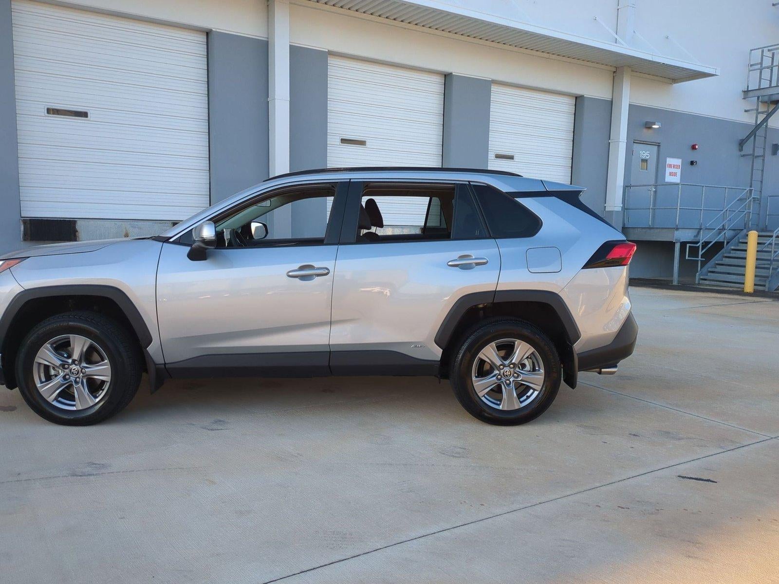 2024 Toyota RAV4 Hybrid XLE AWD (Natl)