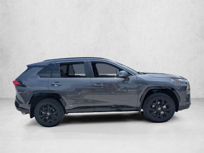 2025 Toyota RAV4 Hybrid SE AWD (Natl)