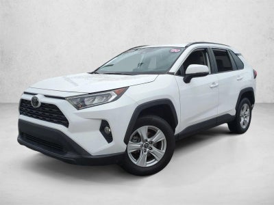 2020 Toyota RAV4 XLE FWD (GS)