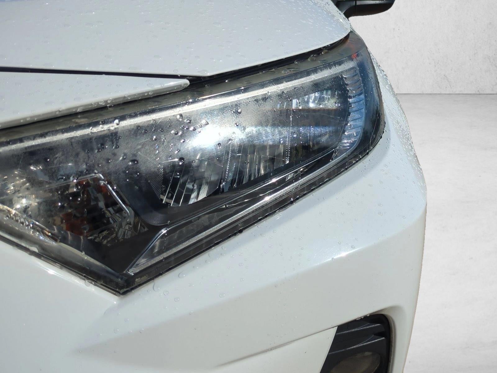 2020 Toyota RAV4 XLE FWD (GS)