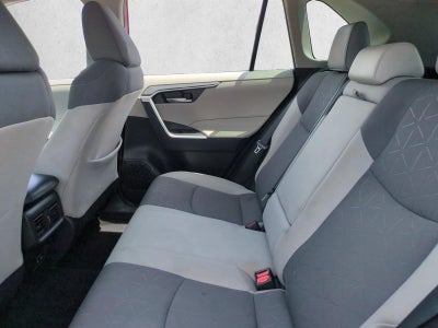 2021 Toyota RAV4 XLE FWD (GS)