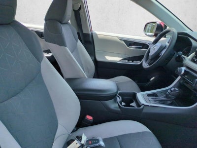 2021 Toyota RAV4 XLE FWD (GS)