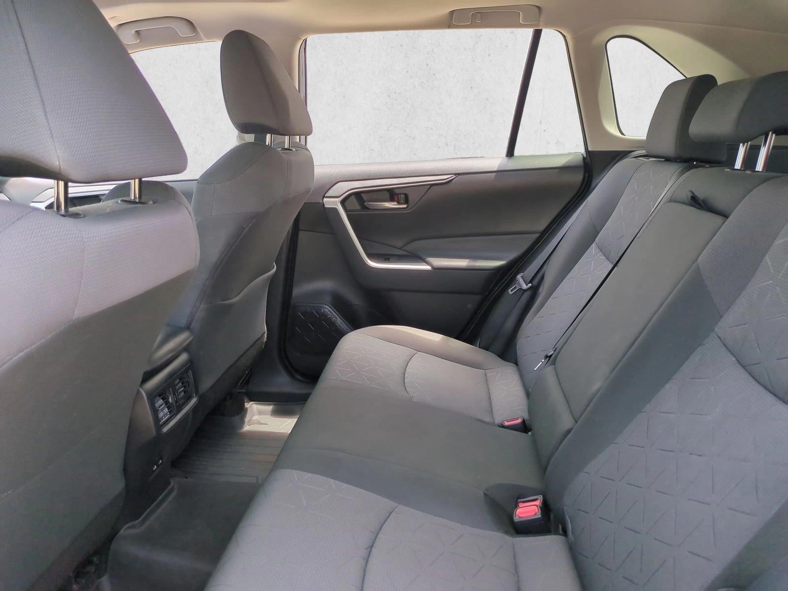 2023 Toyota RAV4 XLE FWD (GS)