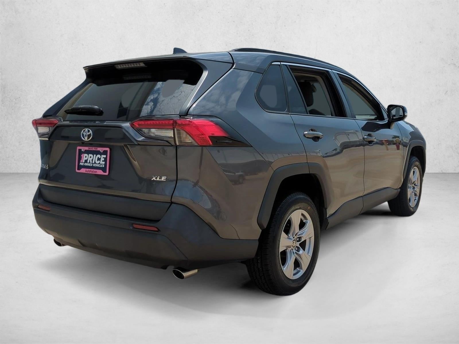 2023 Toyota RAV4 XLE FWD (GS)