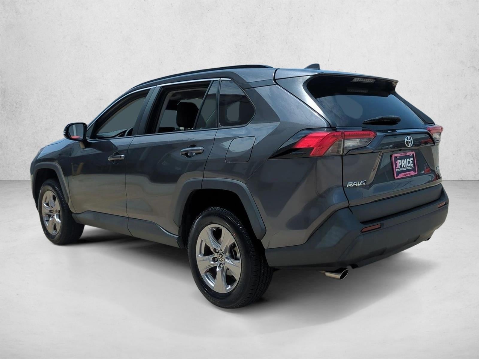 2023 Toyota RAV4 XLE FWD (GS)