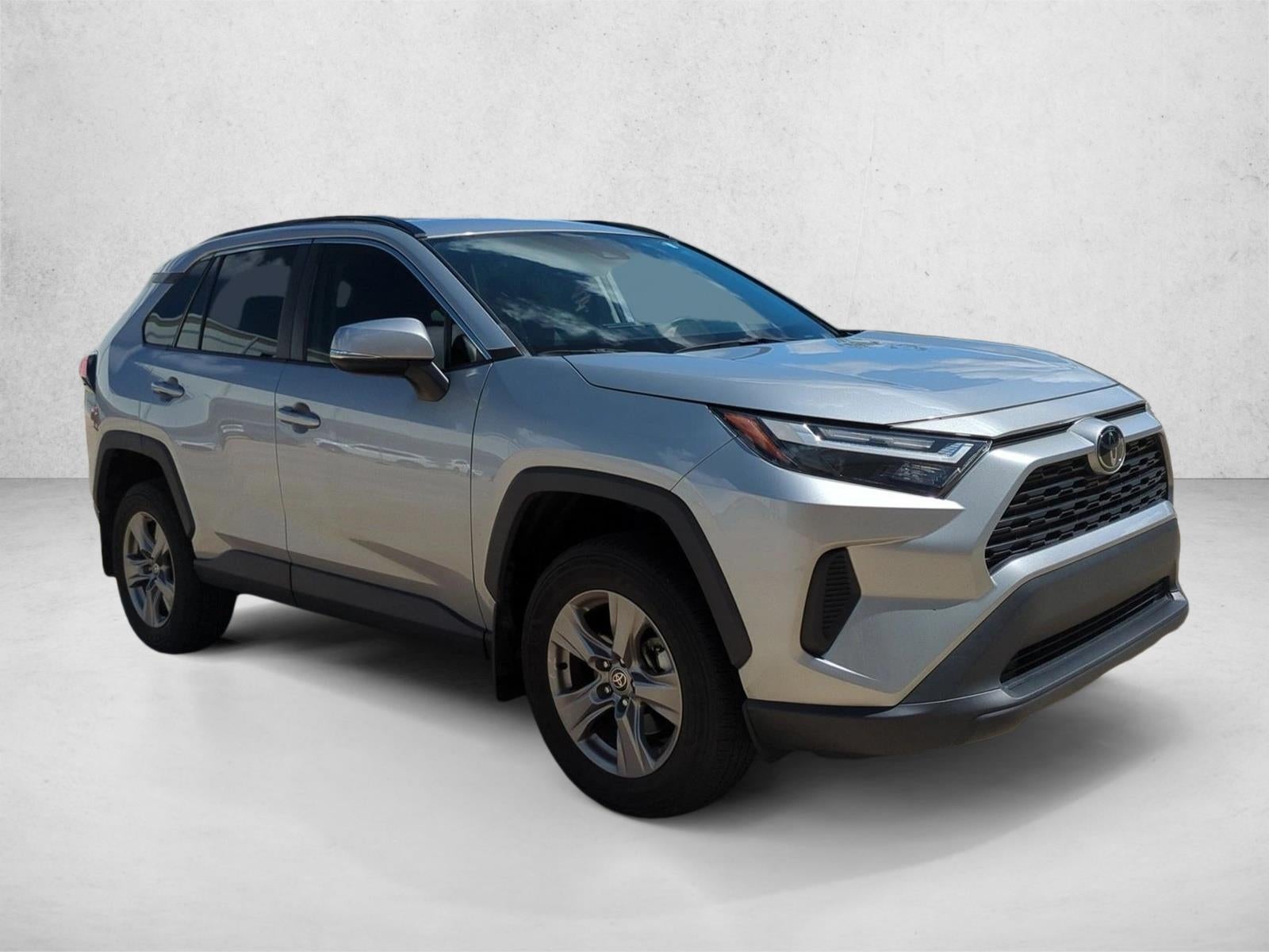 2024 Toyota RAV4 XLE FWD (Natl)