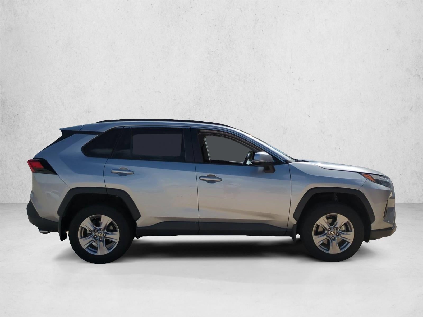 2023 Toyota RAV4 XLE FWD (GS)