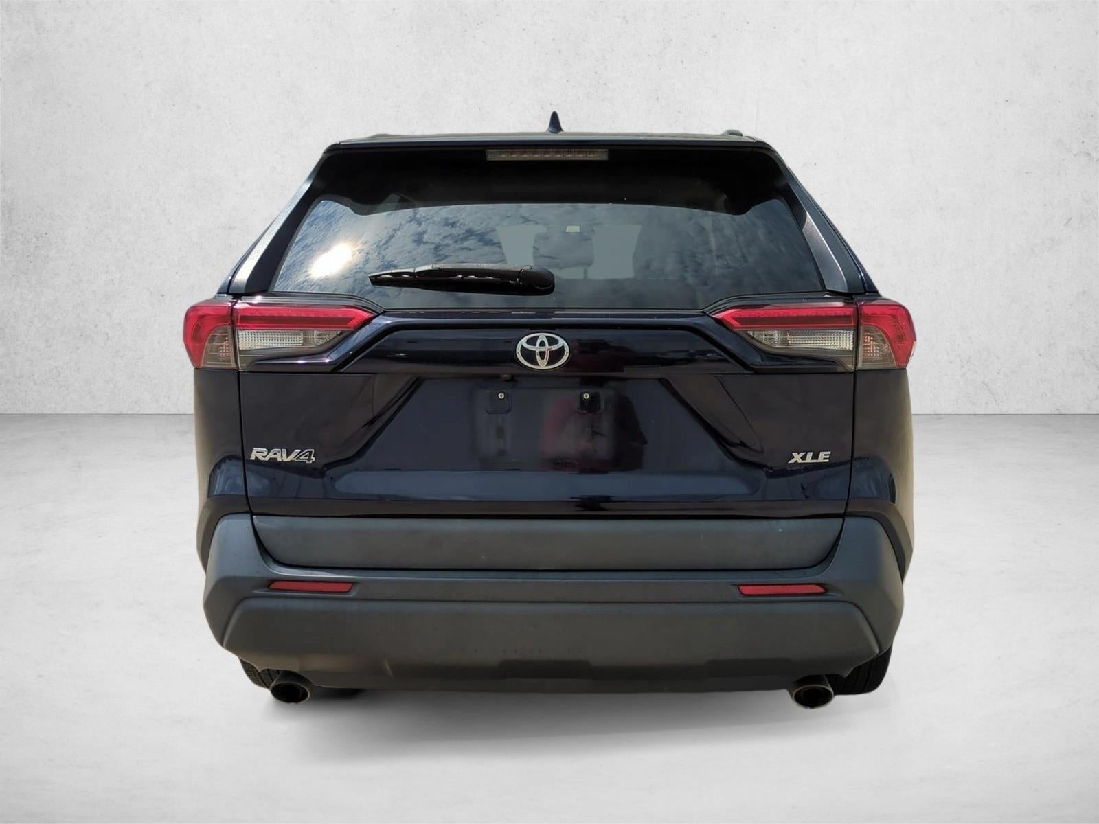 2019 Toyota RAV4 XLE FWD (GS)