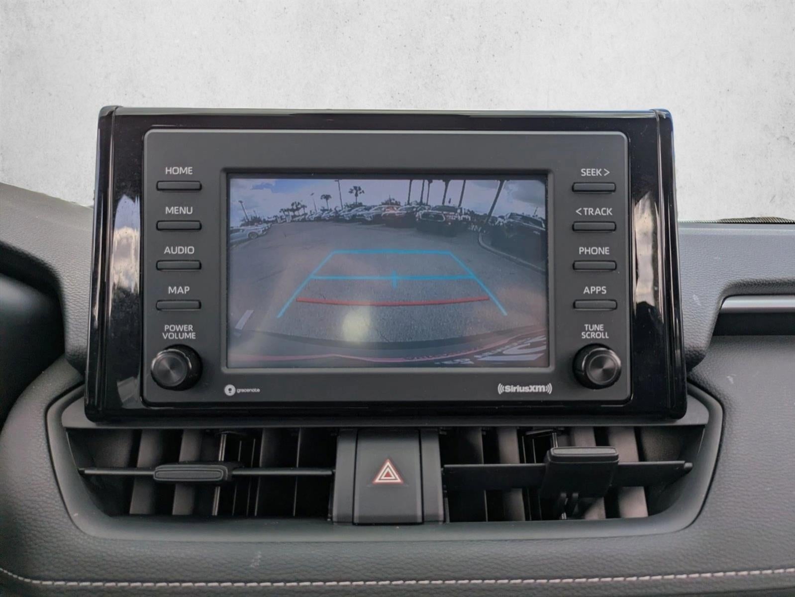 2020 Toyota RAV4 XLE FWD (GS)