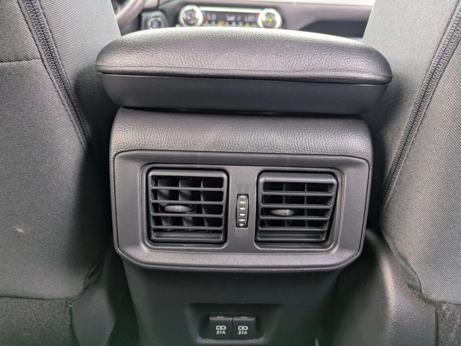 2020 Toyota RAV4 XLE FWD (GS)