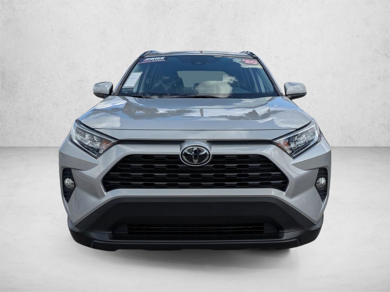 2020 Toyota RAV4 XLE FWD (GS)