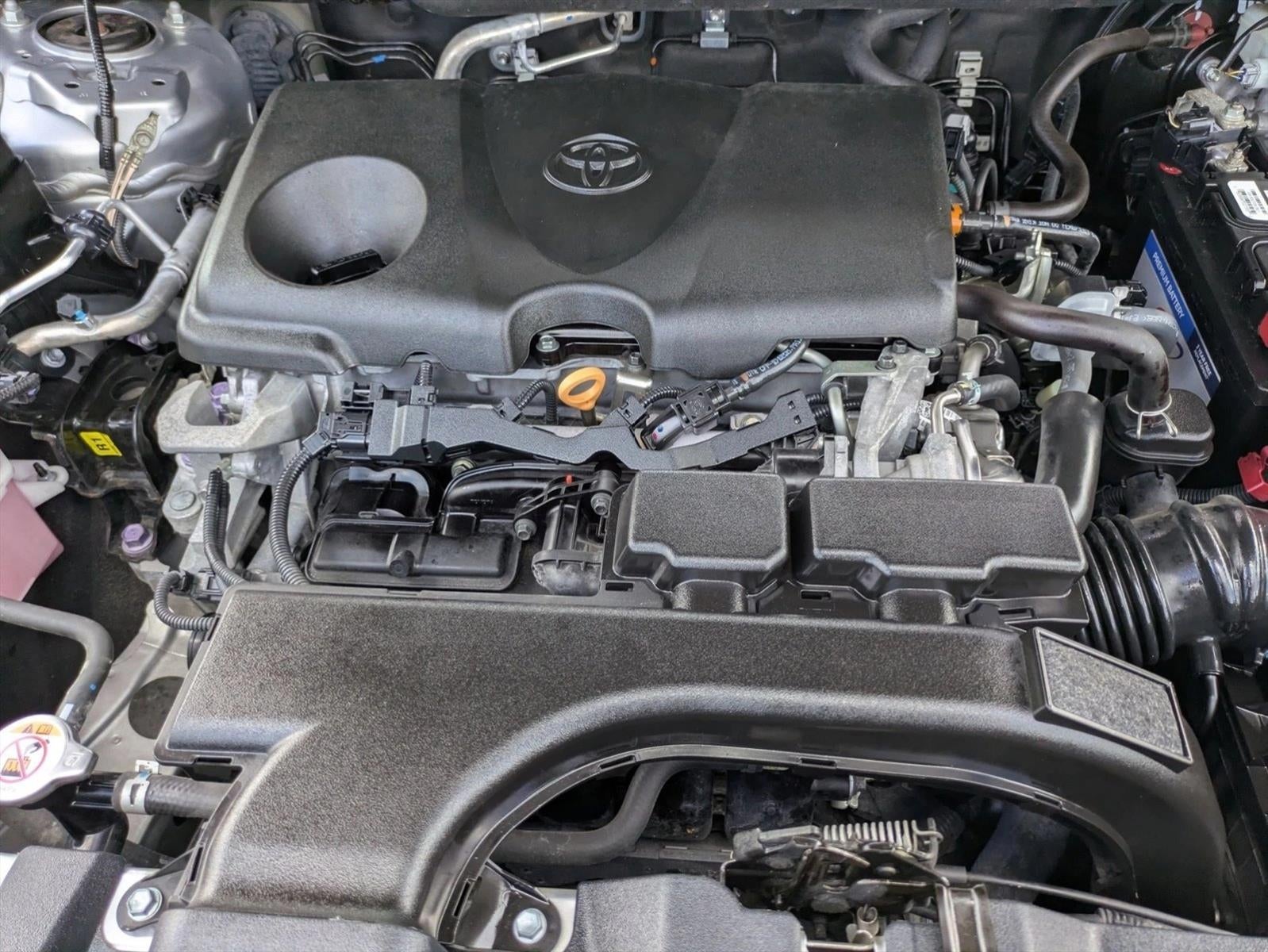 2020 Toyota RAV4 XLE FWD (GS)