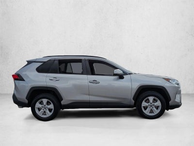 2020 Toyota RAV4 XLE FWD (GS)