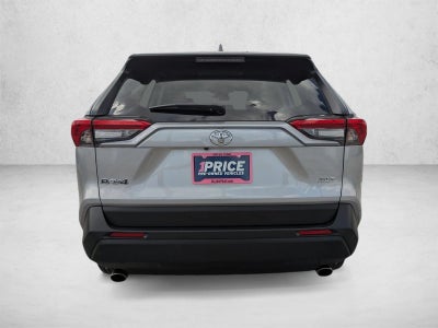 2020 Toyota RAV4 XLE FWD (GS)